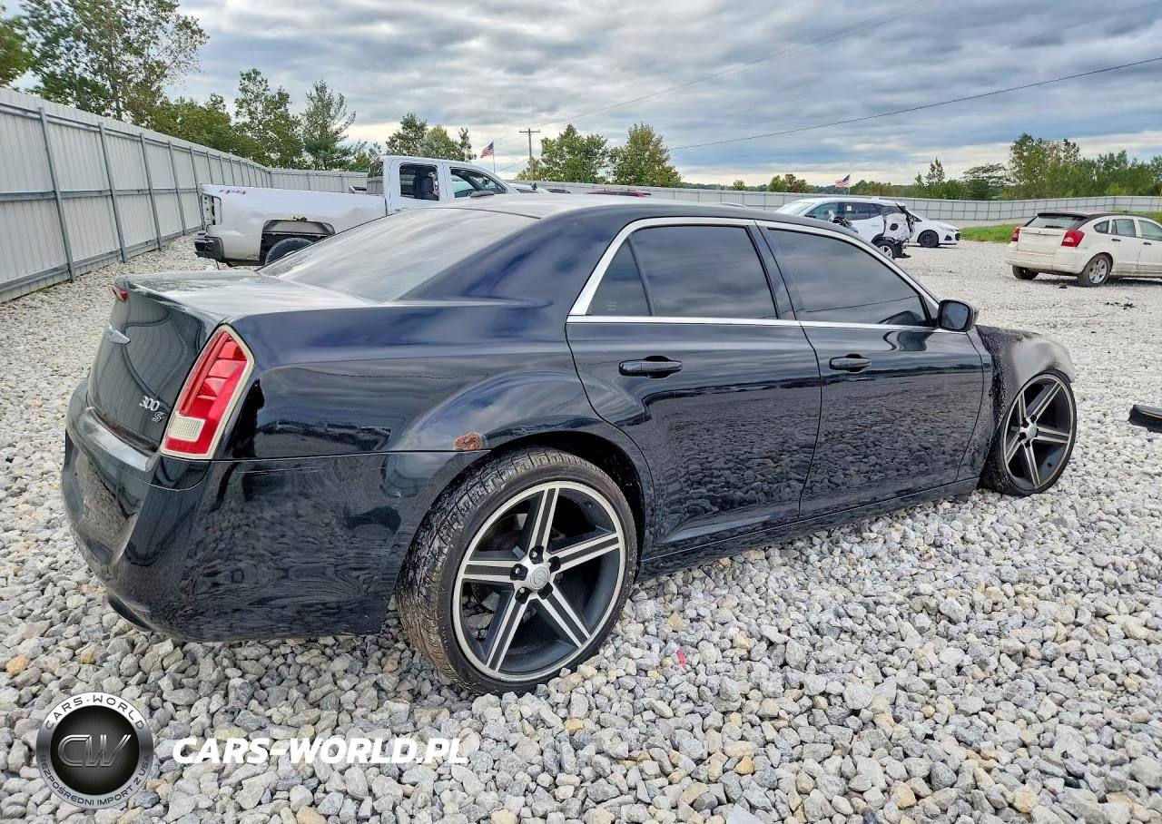 2012 Chrysler 300 S VIN:2C3CCADT4CH122976 - 3