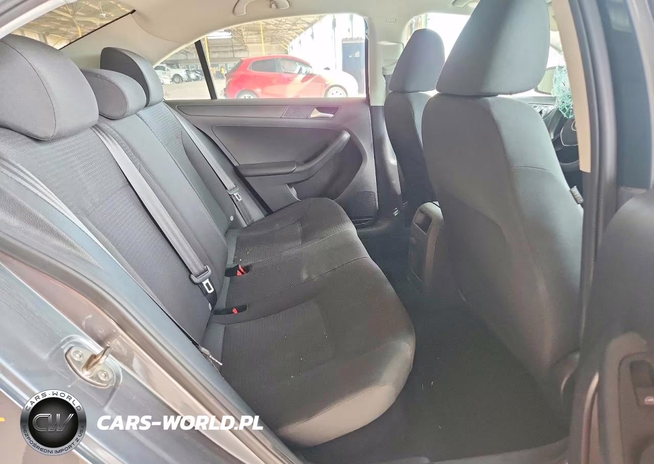 2016 Volkswagen Jetta S VIN:3VW267AJ8GM361956 - 10