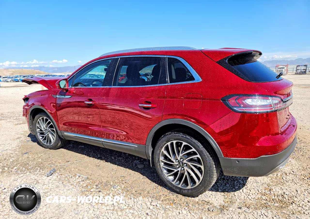 2019 Lincoln Nautilus Reserve VIN:2LMPJ8LP7KBL58765 - 2