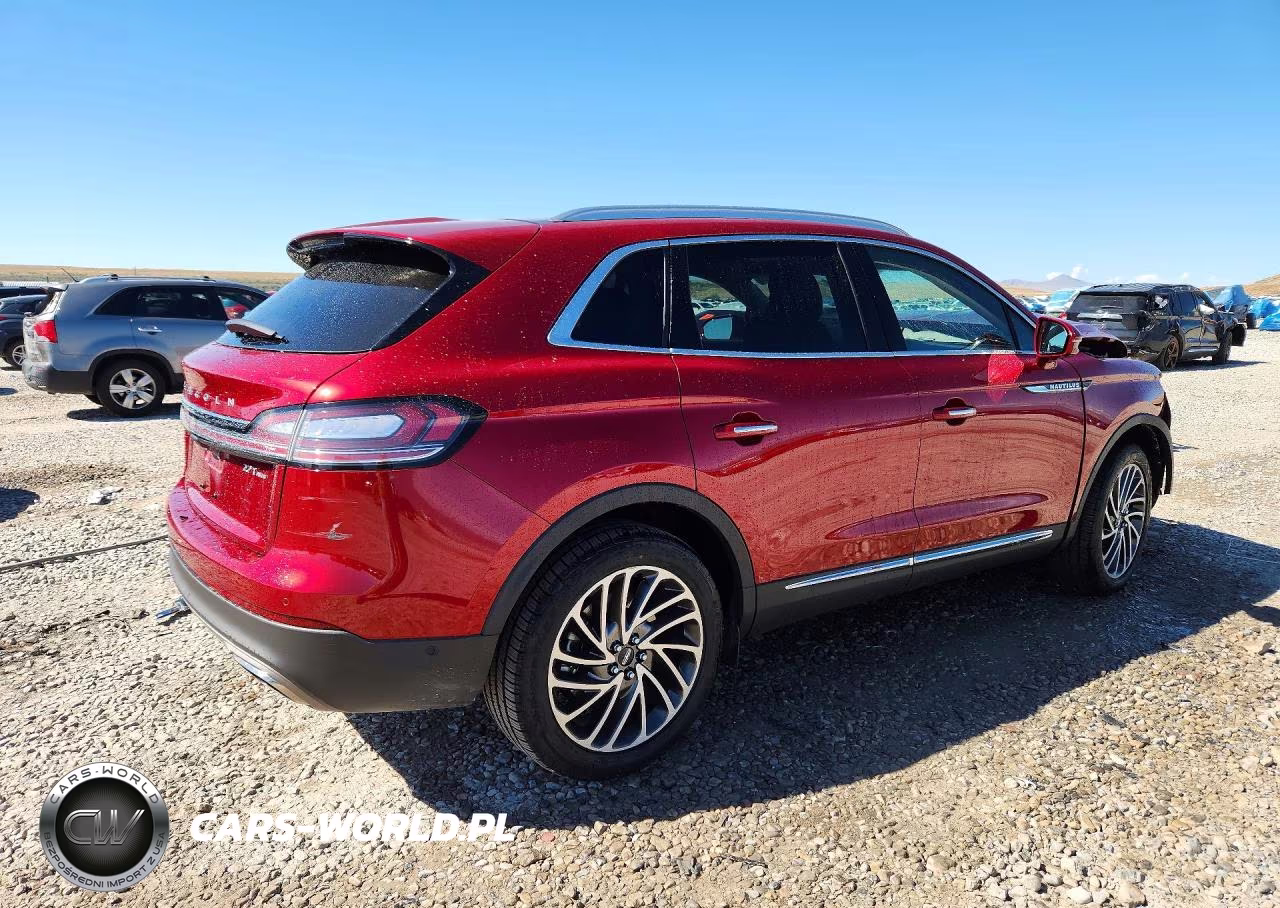 2019 Lincoln Nautilus Reserve VIN:2LMPJ8LP7KBL58765 - 3