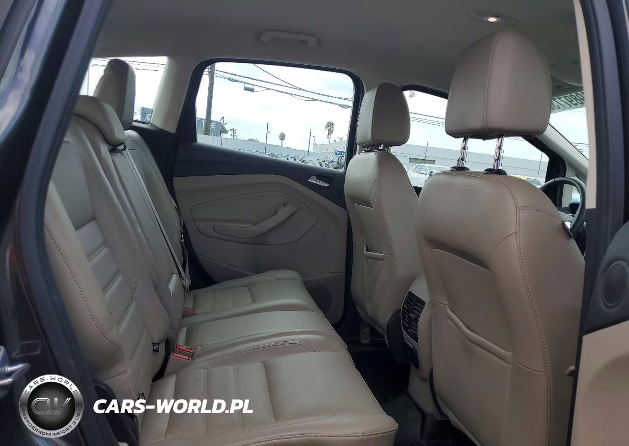 2017 Ford C-Max Titanium VIN:1FADP5FU9HL111117 - 11