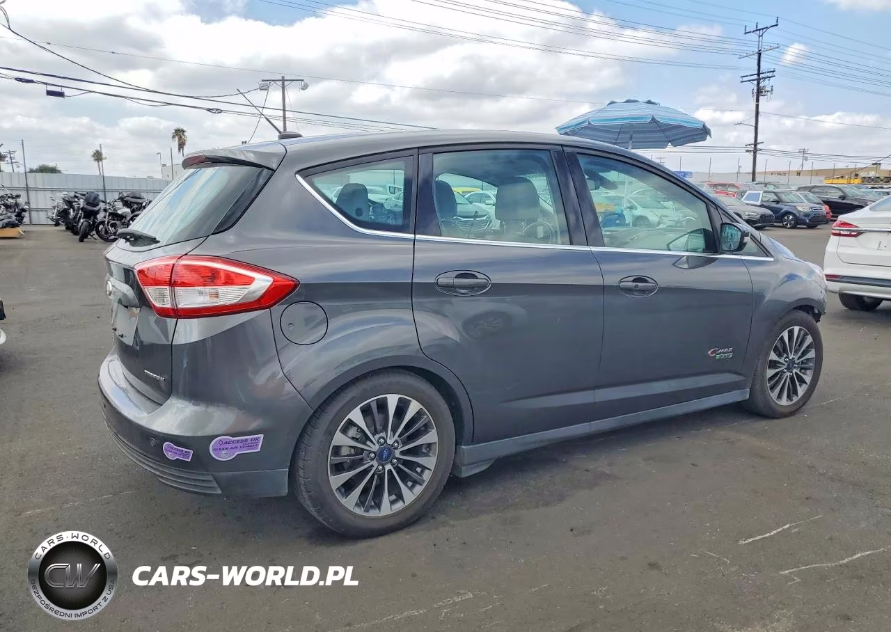 2017 Ford C-Max Titanium VIN:1FADP5FU9HL111117 - 3