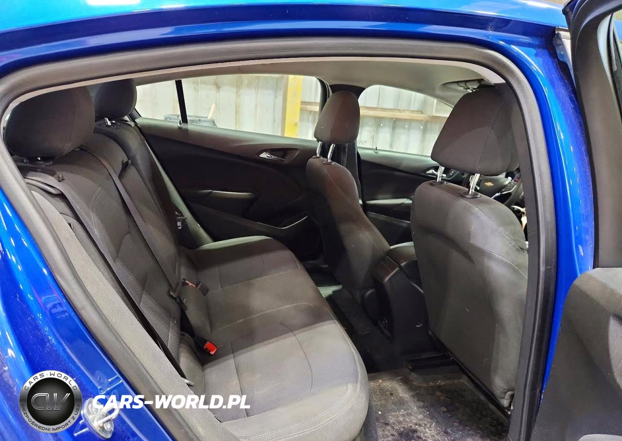2019 Chevrolet Cruze Lt VIN:3G1BE6SM6KS593820 - 10