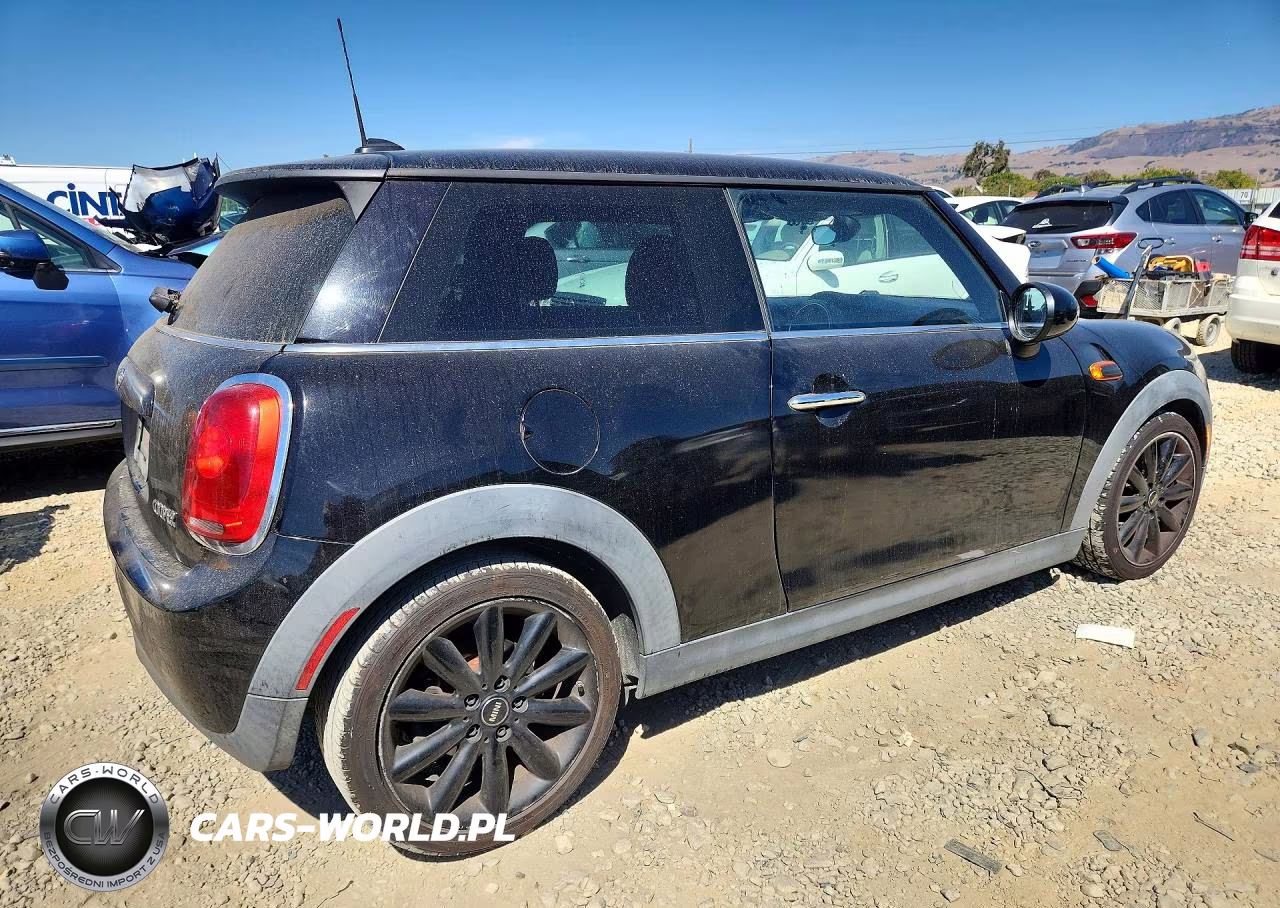 2016 Mini Cooper VIN:WMWXP5C50GT739244 - 3