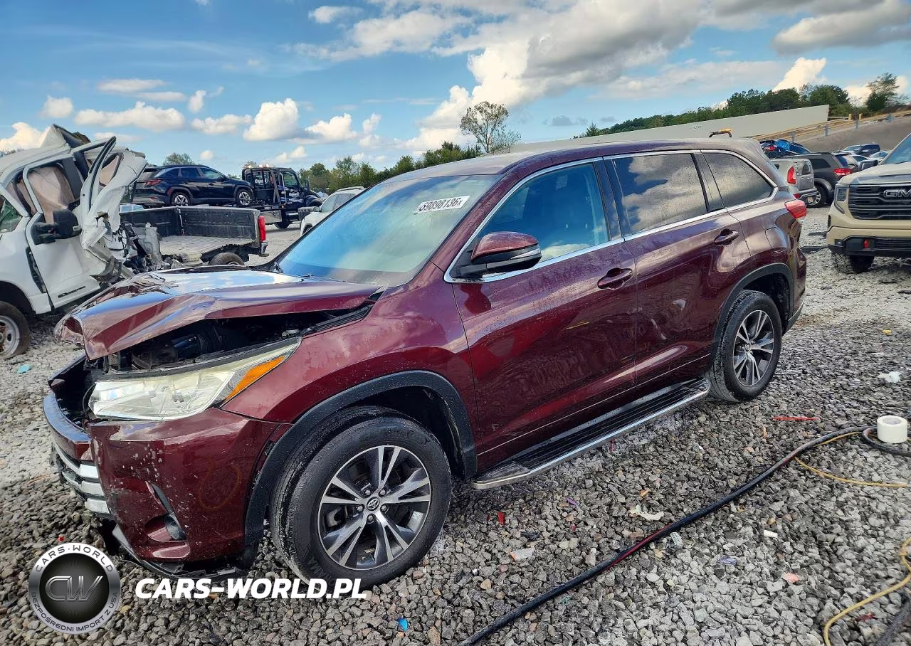 2018 Toyota Highlander Le