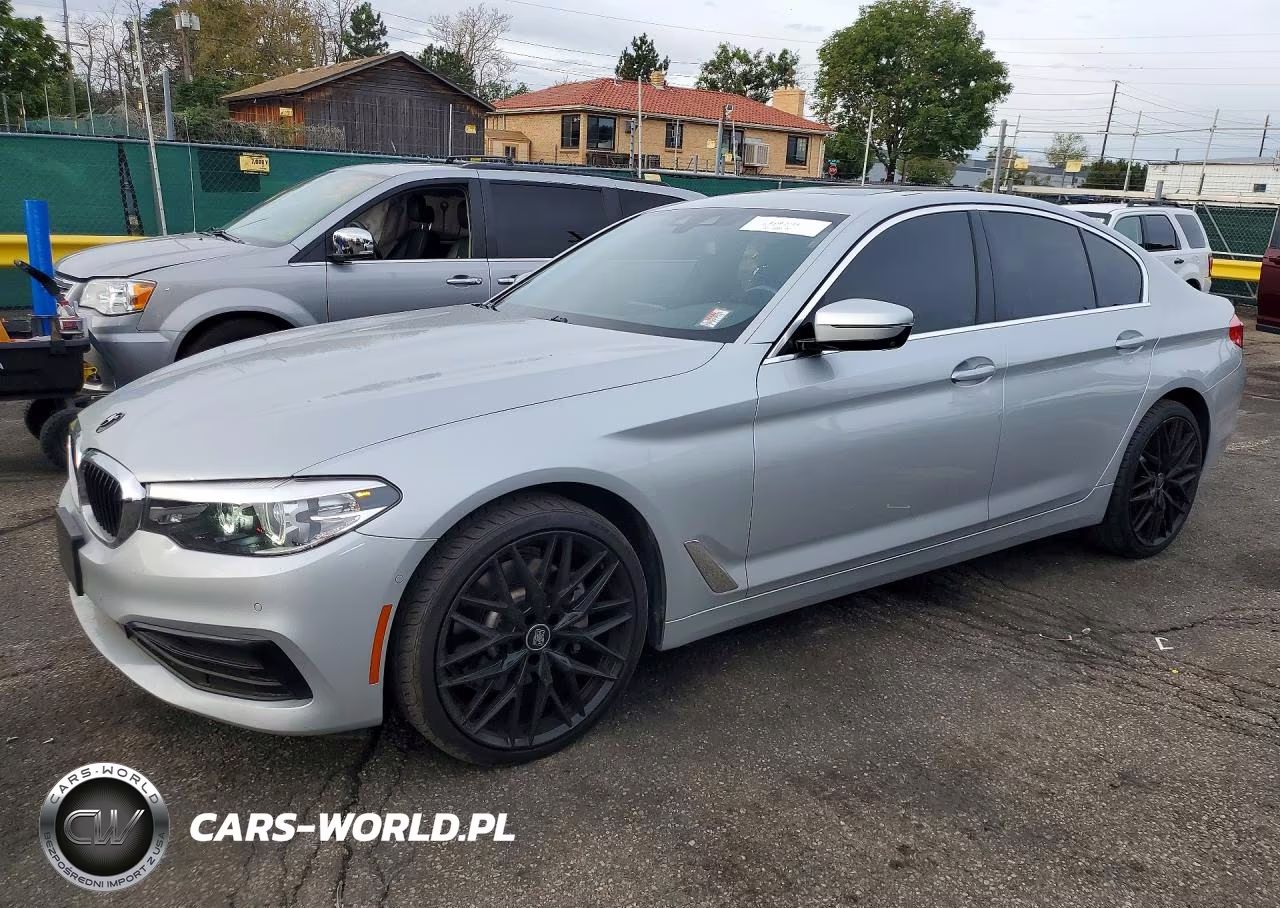 2020 BMW 530 Xi