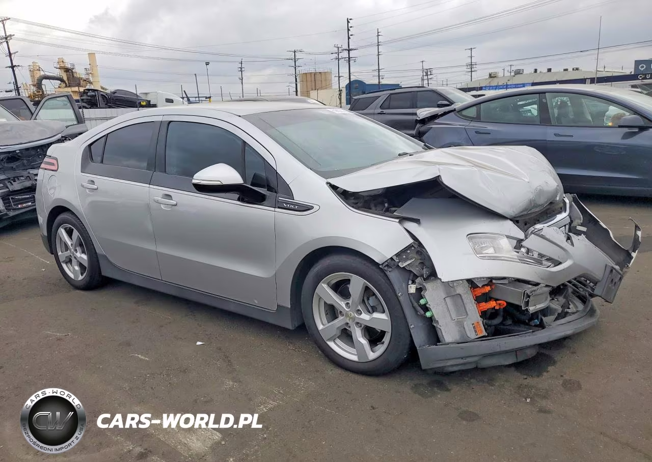 2014 Chevrolet Volt VIN:1G1RE6E42EU159280 - 4