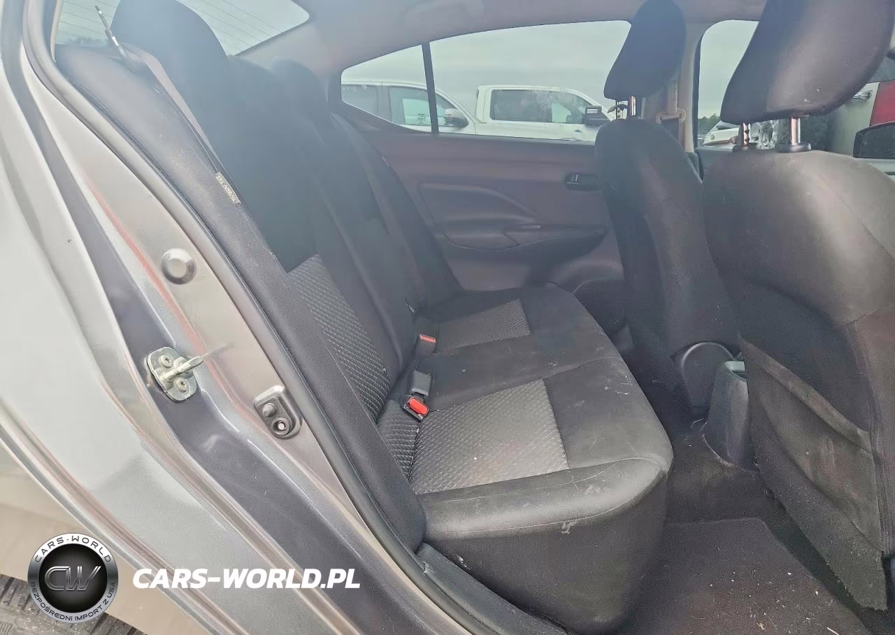 2020 Nissan Versa S VIN:3N1CN8DV8LL841870 - 10