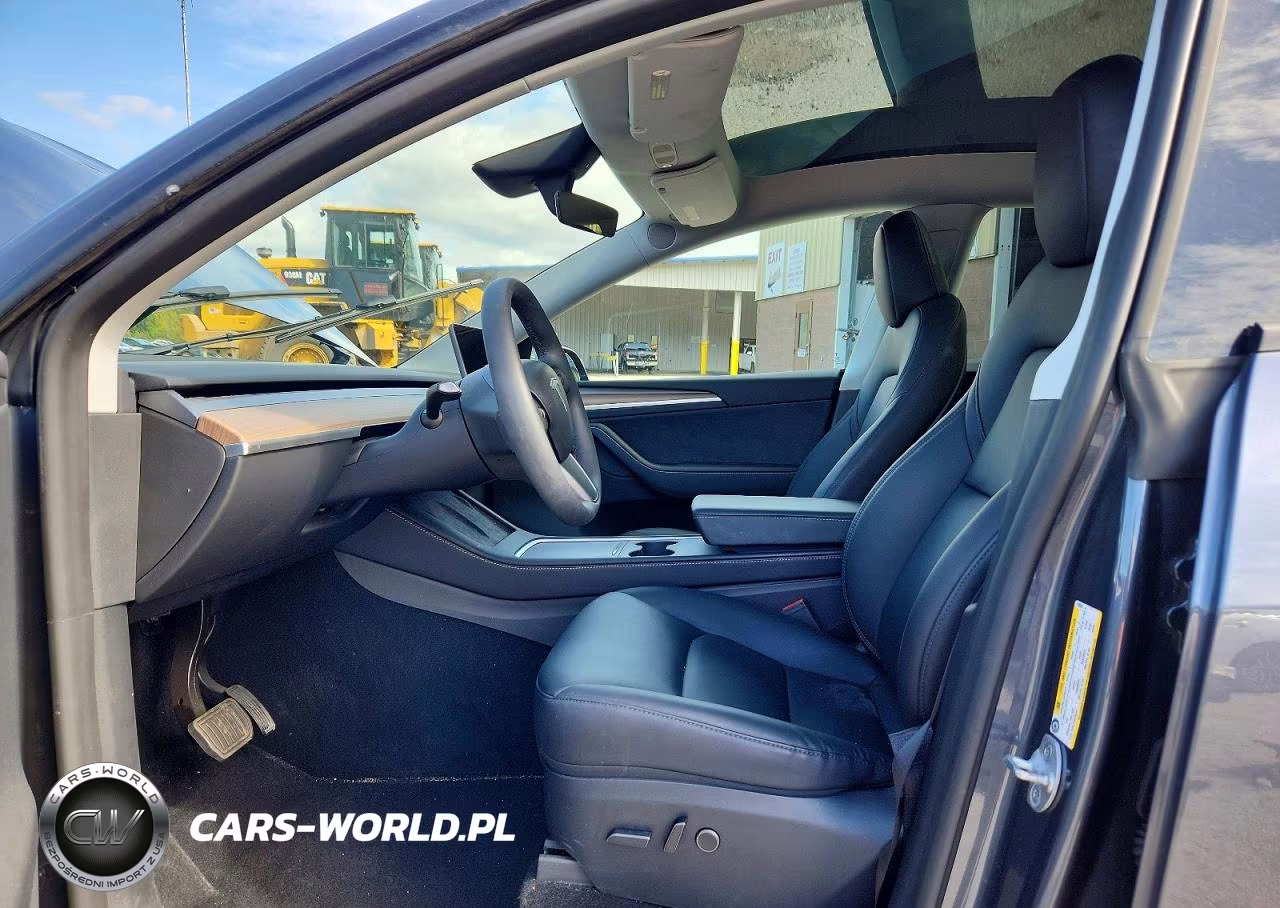 2023 Tesla Model Y VIN:7SAYGDEEXPA209302 - 7