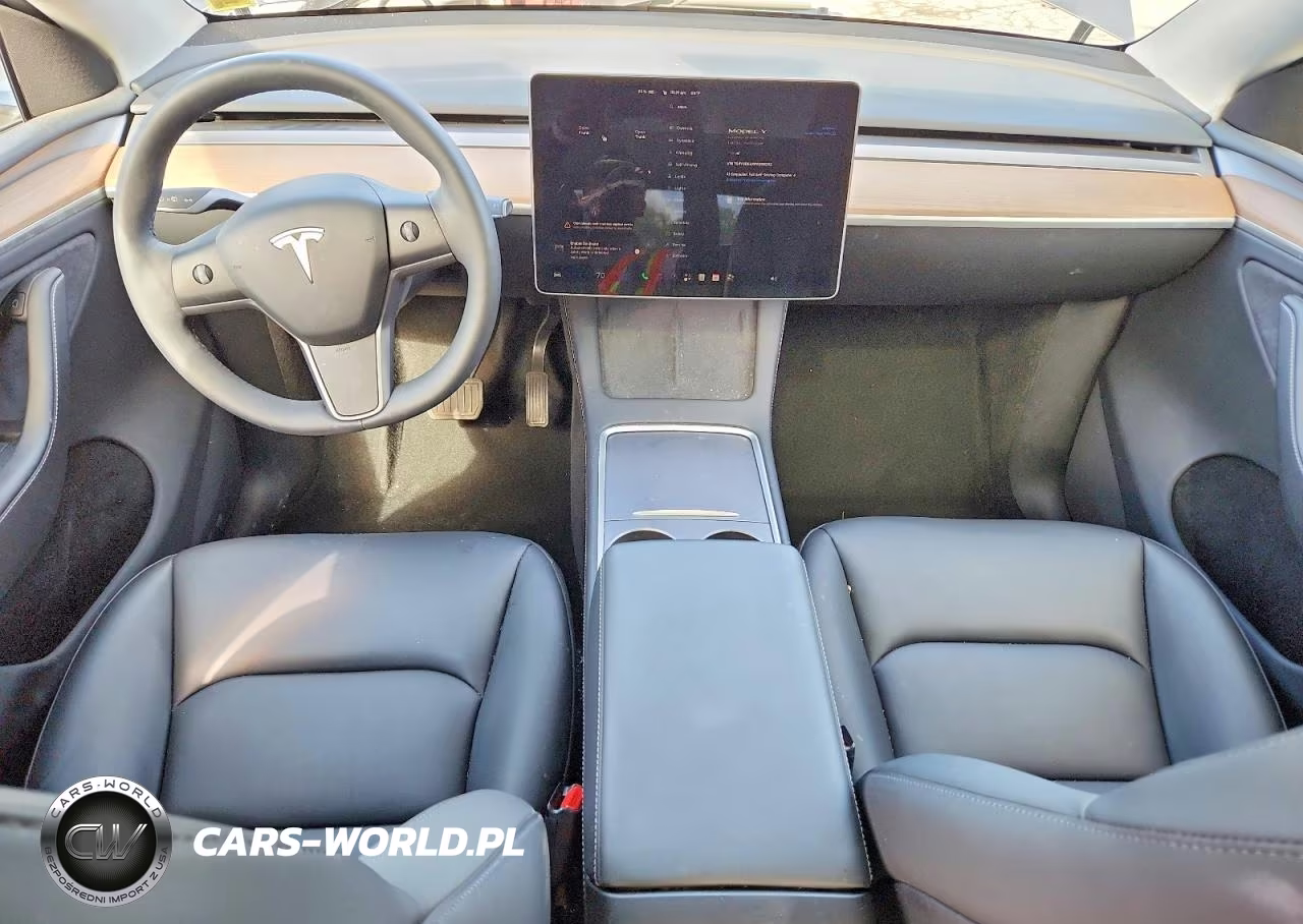 2023 Tesla Model Y VIN:7SAYGDEEXPA209302 - 8