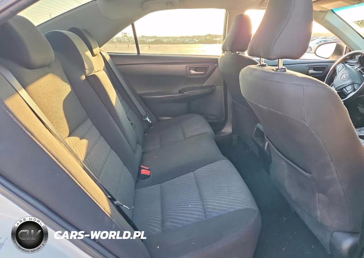 TOYOTA CAMRY LE VIN:4T1BF1FK7HU805001 - 10