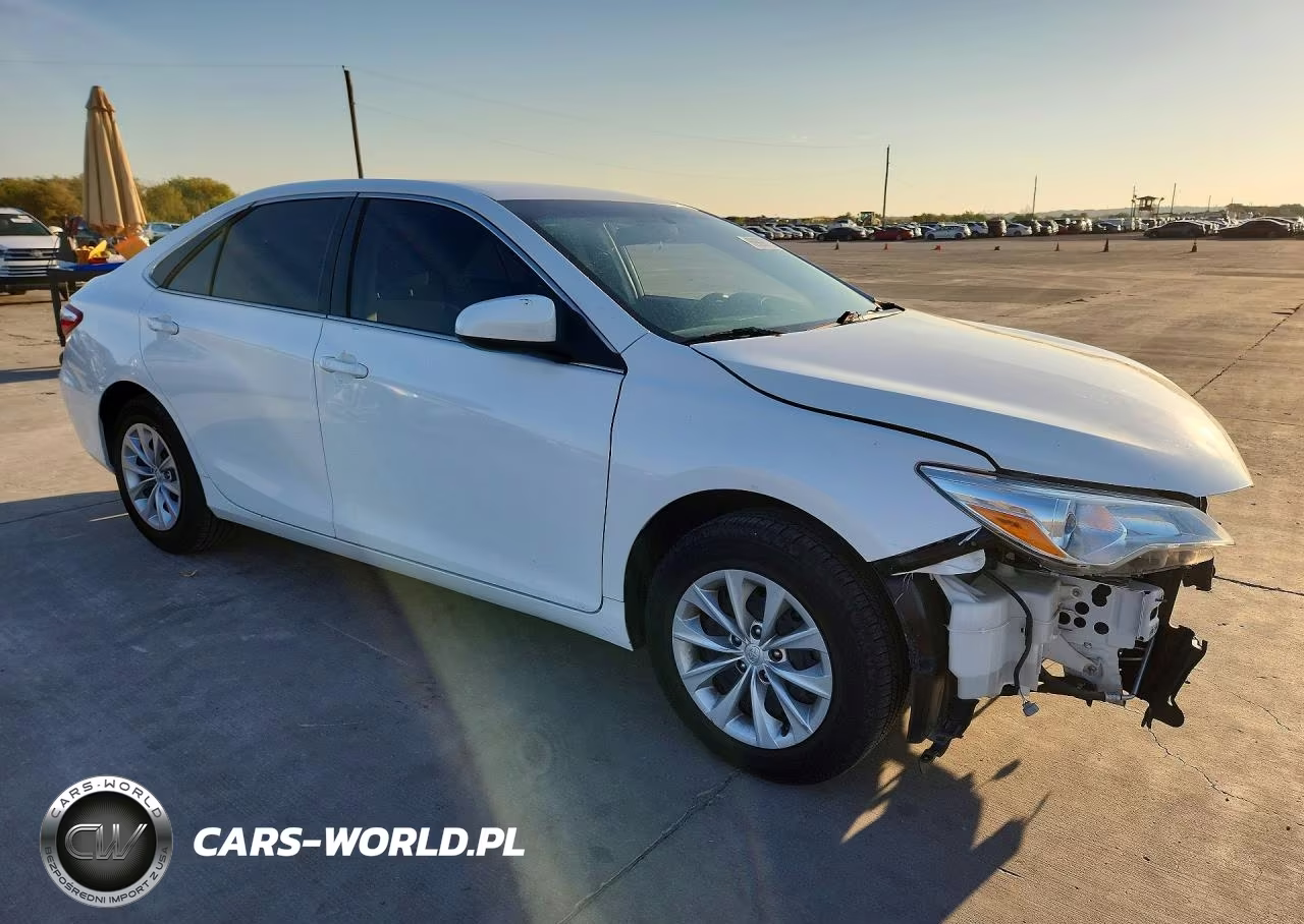 TOYOTA CAMRY LE VIN:4T1BF1FK7HU805001 - 4