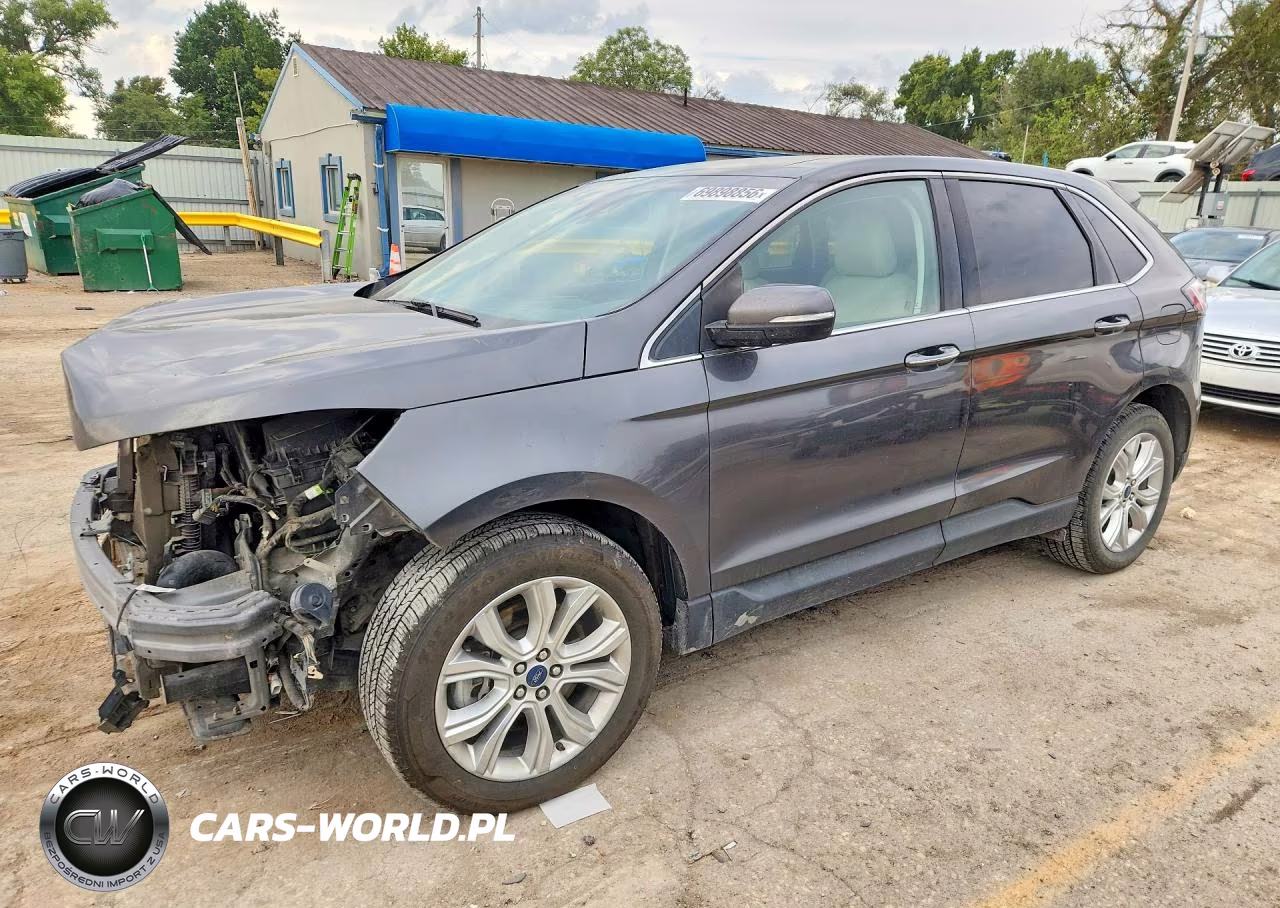 2020 Ford Edge Titanium
