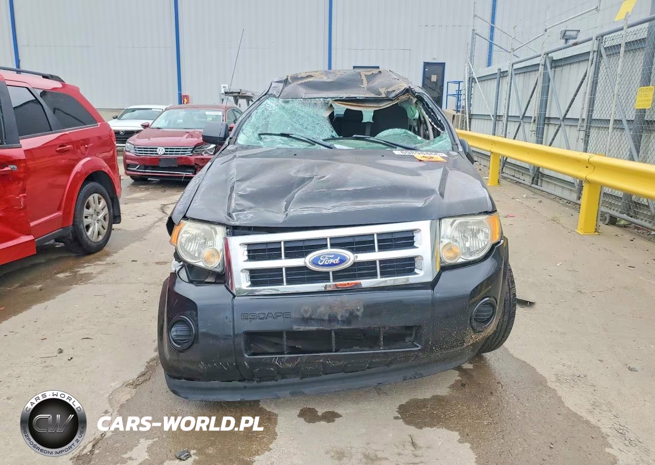 2011 Ford Escape Xls VIN:1FMCU0C76BKC61582 - 5