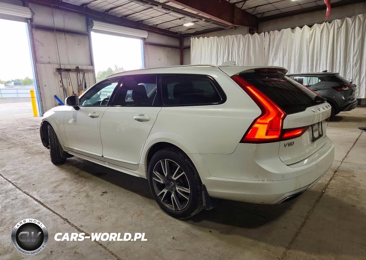 2017 Volvo V90 Cross Country T6 Inscription VIN:YV4A22NL4H1005105 - 2