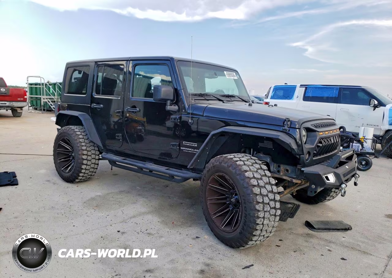 2017 Jeep Wrangler Unlimited Sport VIN:1C4BJWDGXHL714664 - 4
