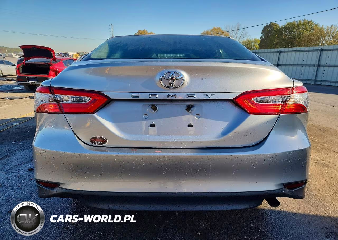 2018 Toyota Camry L VIN:4T1B11HKXJU535733 - 6