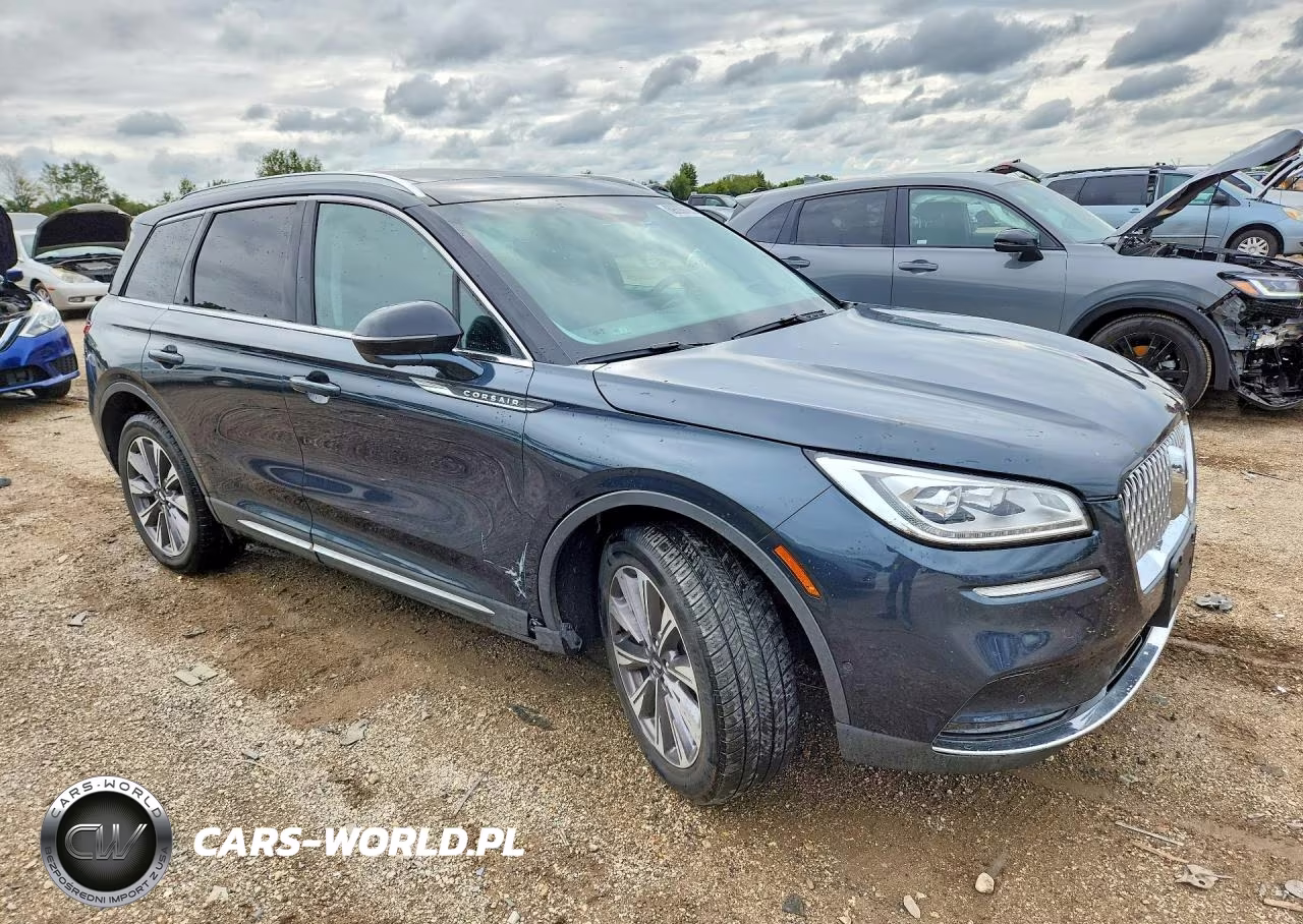 2020 Lincoln Corsair Reserve VIN:5LMCJ2DH2LUL11361 - 4