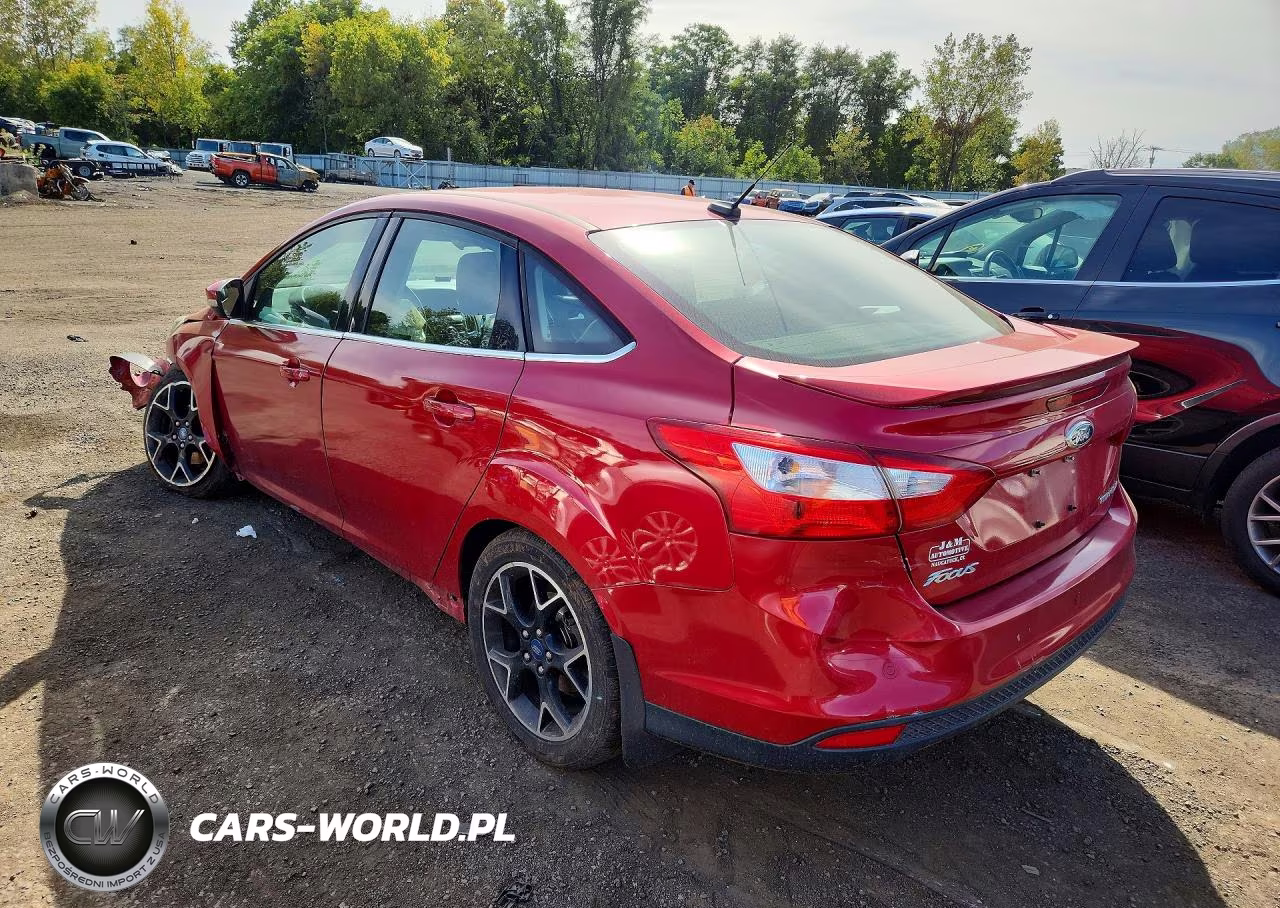 2012 Ford Focus Titanium VIN:1FAHP3J20CL219145 - 2