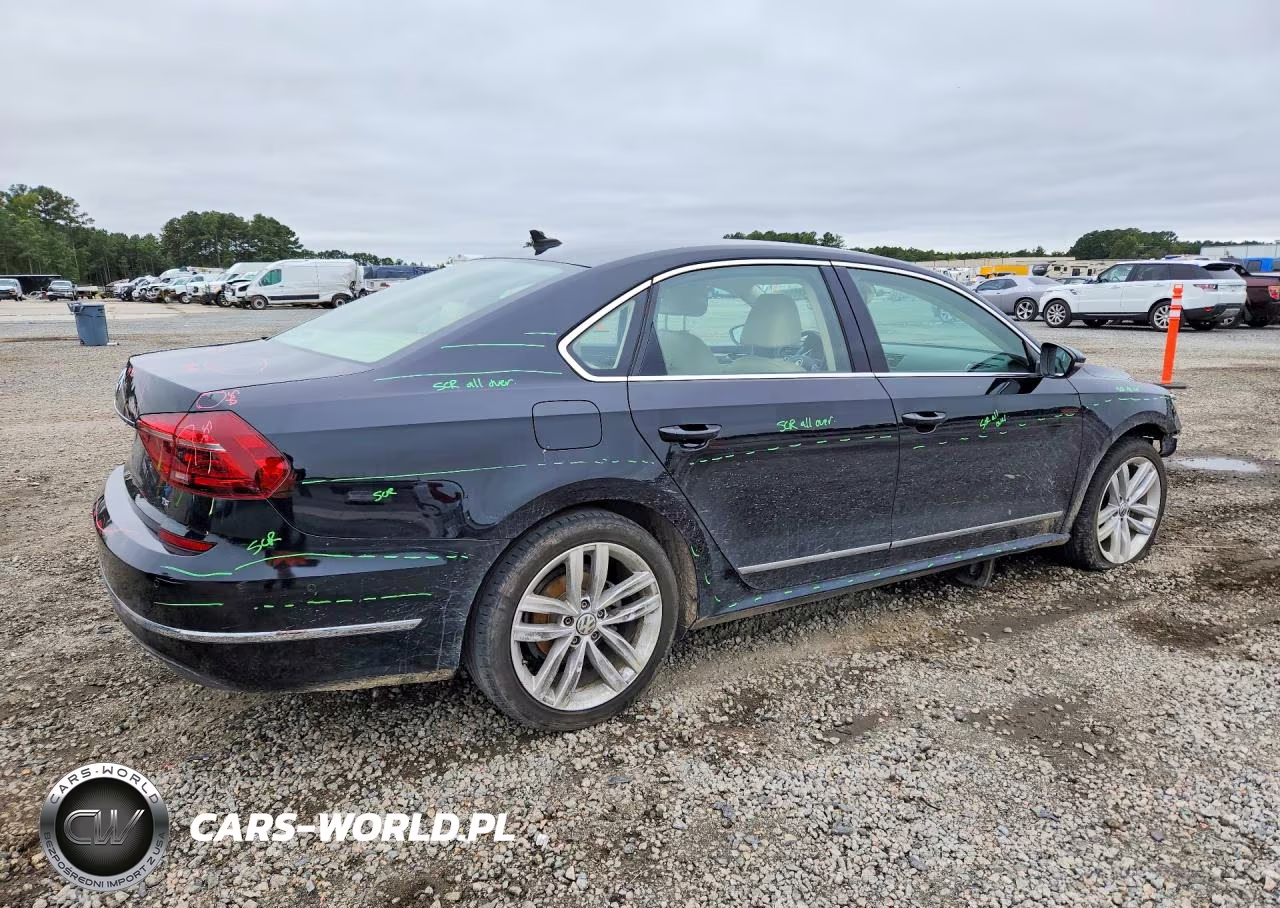 2018 Volkswagen Passat Sel Premium VIN:1VWCA7A38JC019582 - 3