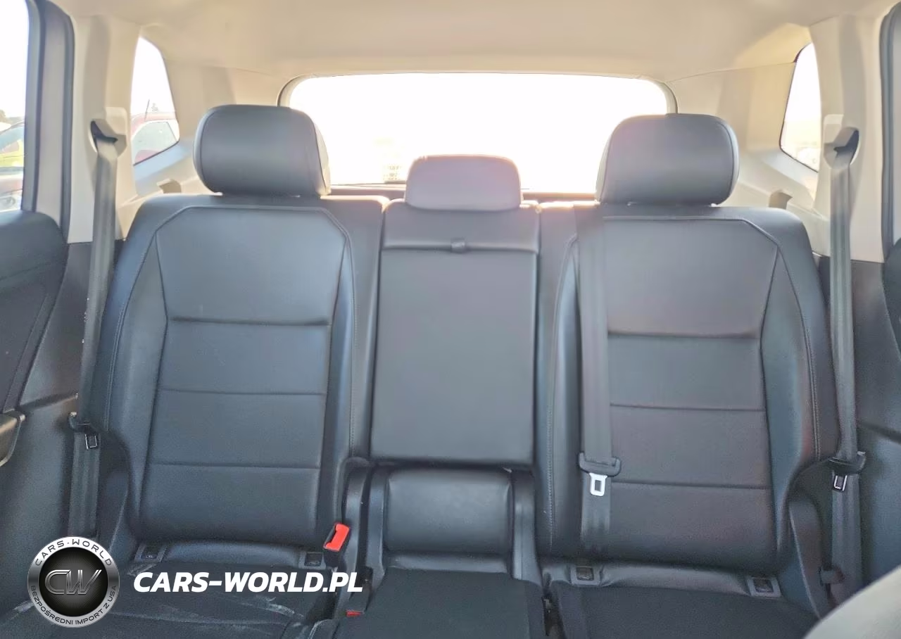 2019 Volkswagen Tiguan Se VIN:3VV2B7AX0KM131132 - 10