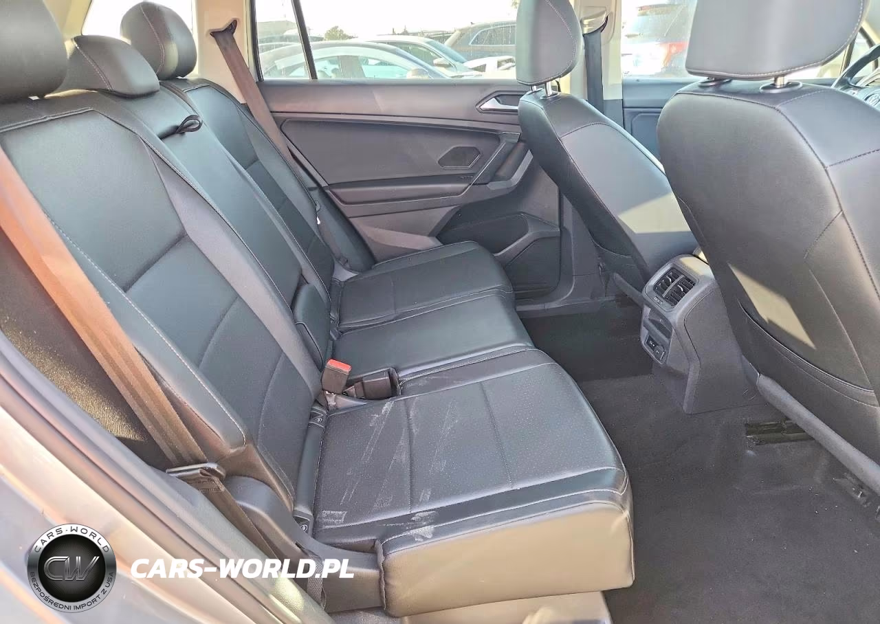 2019 Volkswagen Tiguan Se VIN:3VV2B7AX0KM131132 - 11