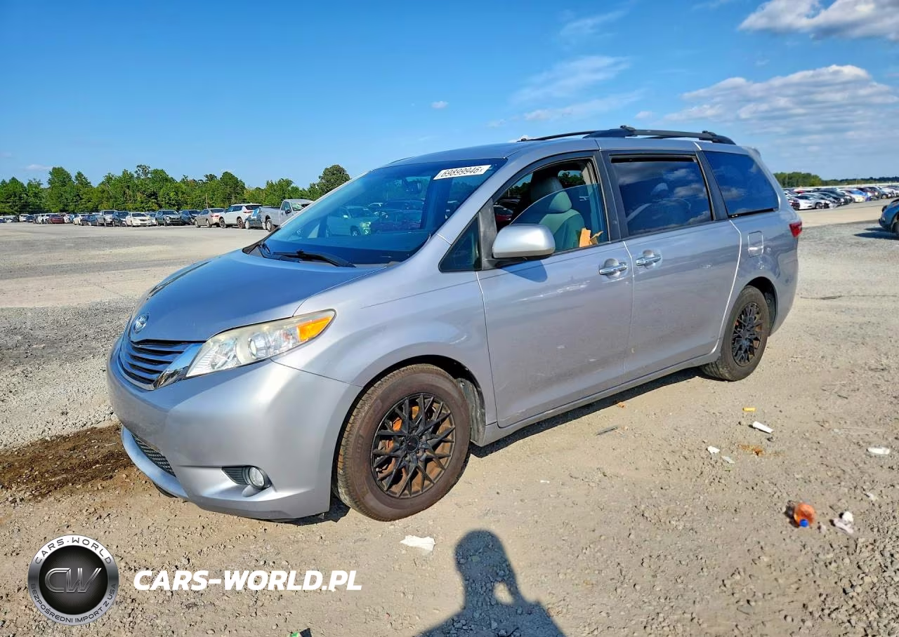 2017 Toyota Sienna Xle Premium 8-Passenger VIN:5TDYZ3DC4HS777191 - 1