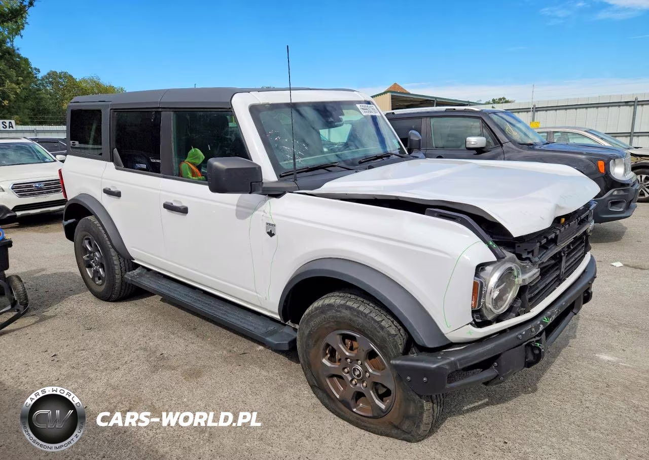 2022 Ford Bronco Base VIN:1FMDE5BH7NLB55164 - 4