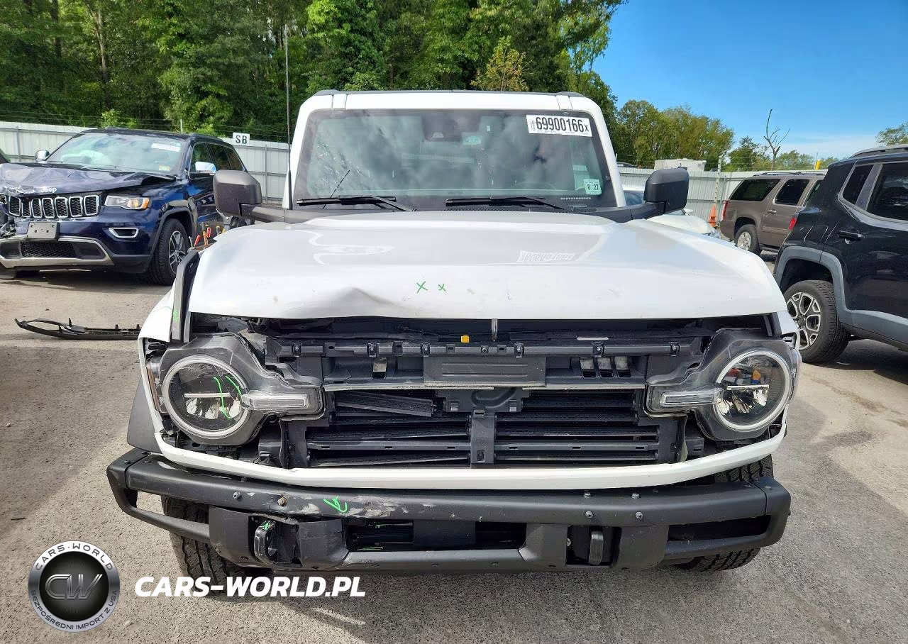 2022 Ford Bronco Base VIN:1FMDE5BH7NLB55164 - 5