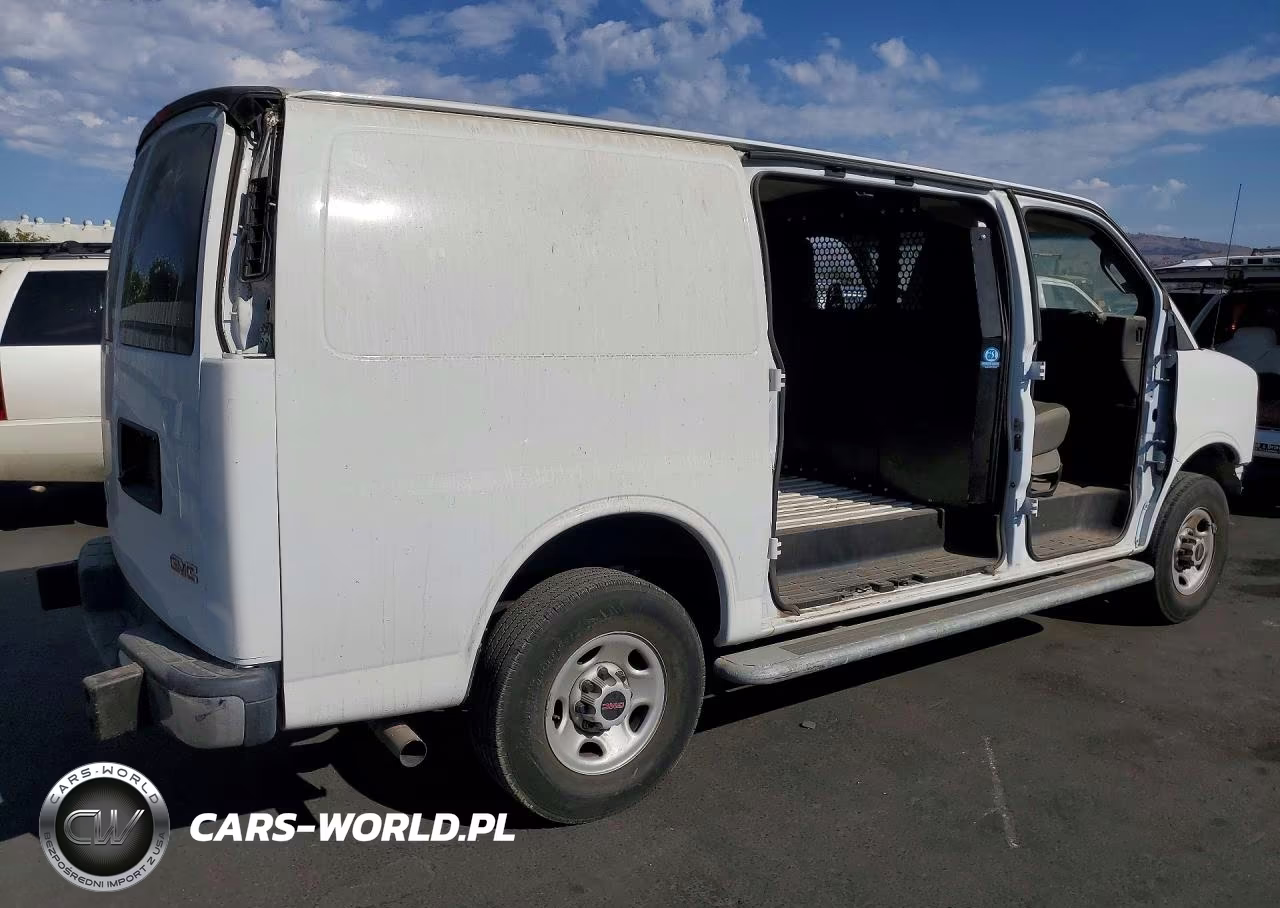 2022 GMC Savana 2500 Cargo Delivery Van VIN:1GTW7AFP7N1172253 - 3