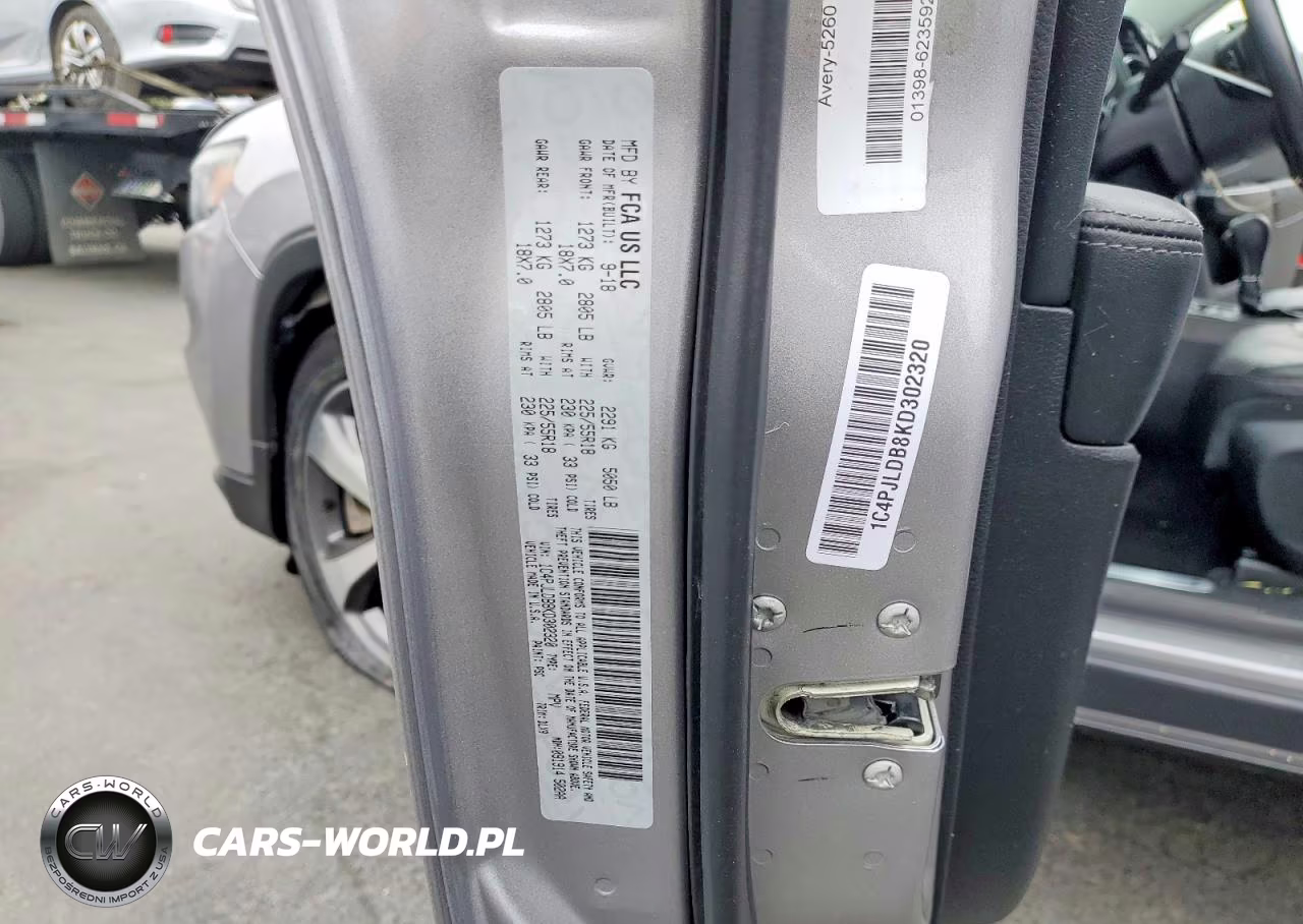 2019 Jeep Cherokee Limited VIN:1C4PJLDB8KD302320 - 13