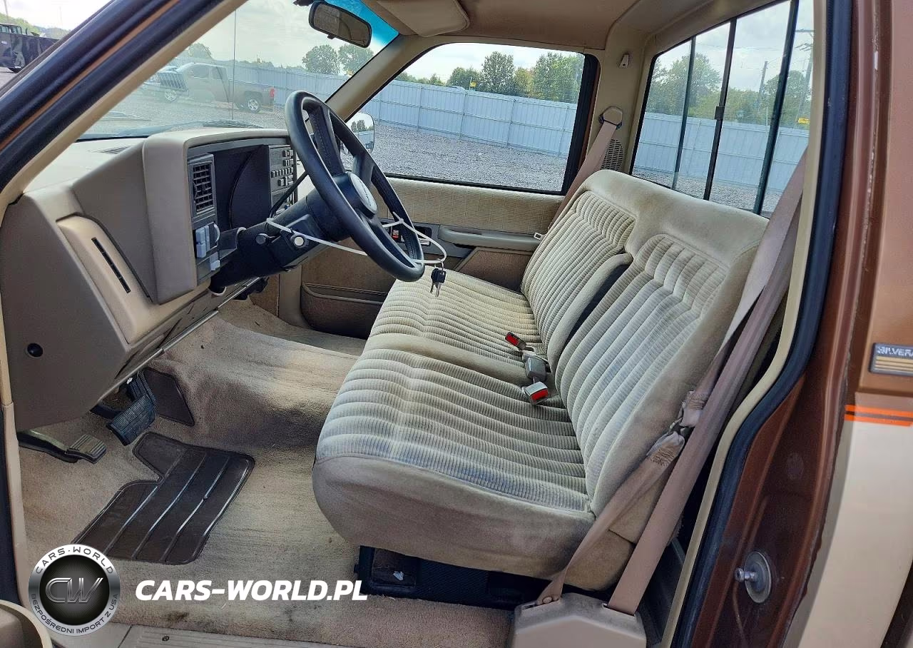 1990 Chevrolet Gmt-400 C2500 VIN:1GCGC24K4LE181088 - 7
