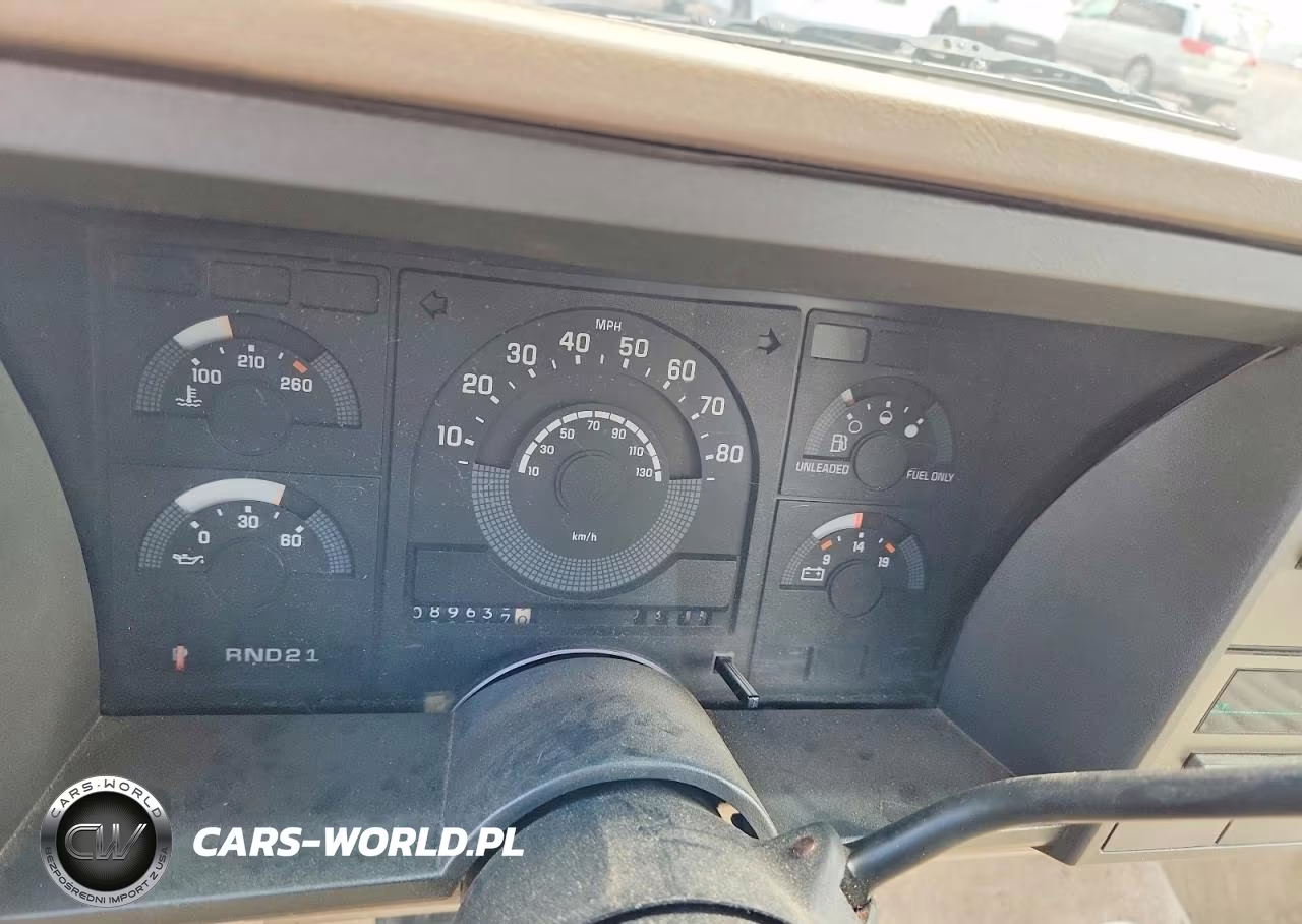 1990 Chevrolet Gmt-400 C2500 VIN:1GCGC24K4LE181088 - 9