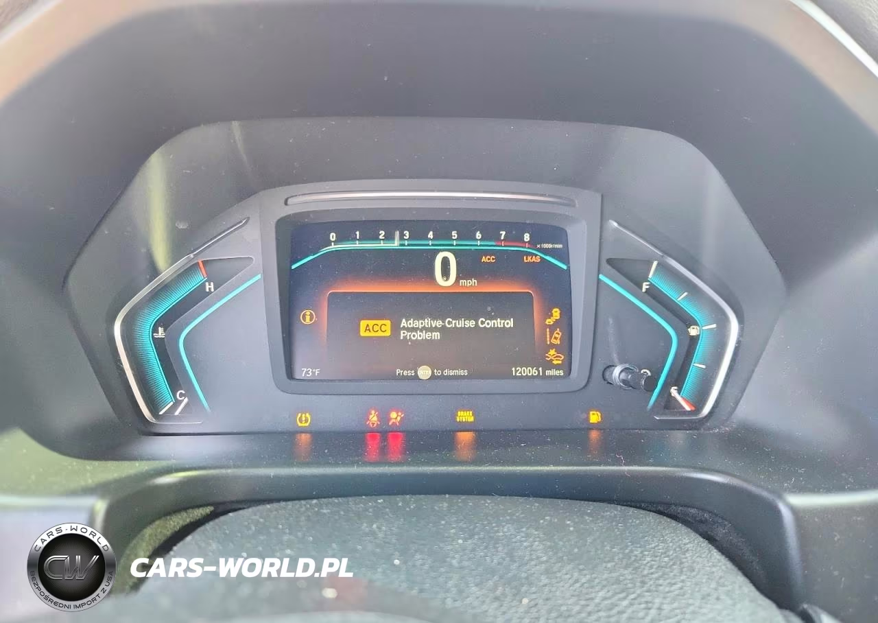 2018 Honda Odyssey Touring VIN:5FNRL6H82JB038361 - 9