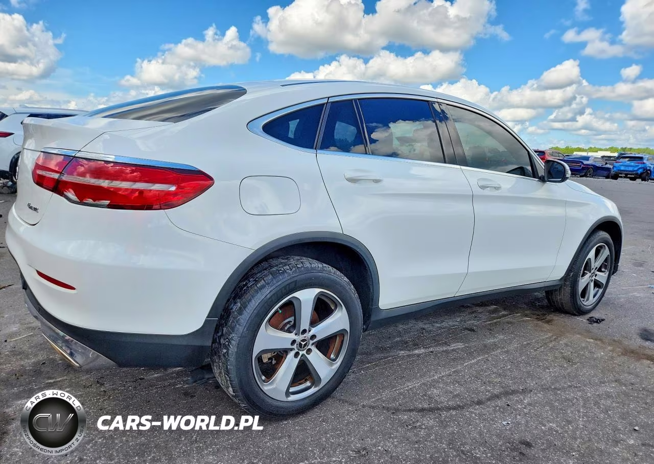 2018 Mercedes-Benz Glc Coupe 300 4Matic VIN:WDC0J4KB4JF361890 - 3