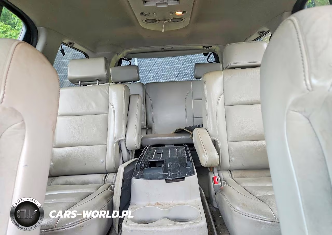 2010 Nissan Armada Platinum VIN:5N1BA0NF2AN607133 - 10