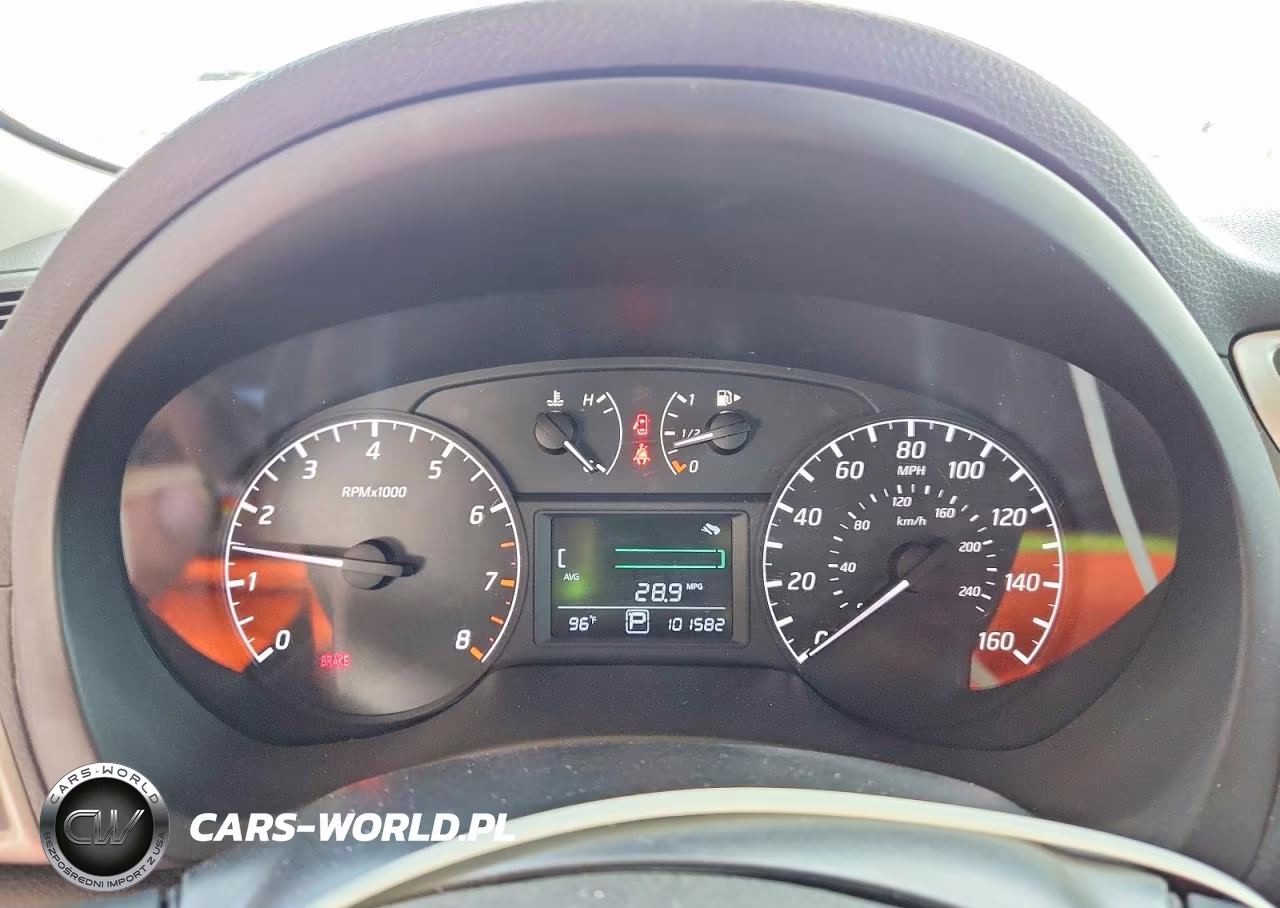2015 Nissan Sentra S VIN:3N1AB7AP4FY245212 - 9