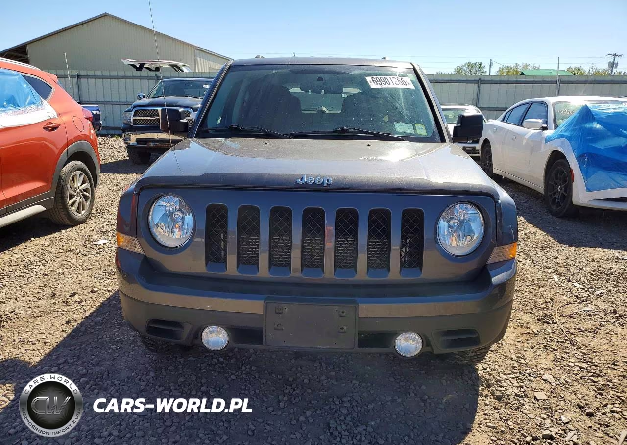 2016 Jeep Patriot Latitude VIN:1C4NJRFB9GD542393 - 5
