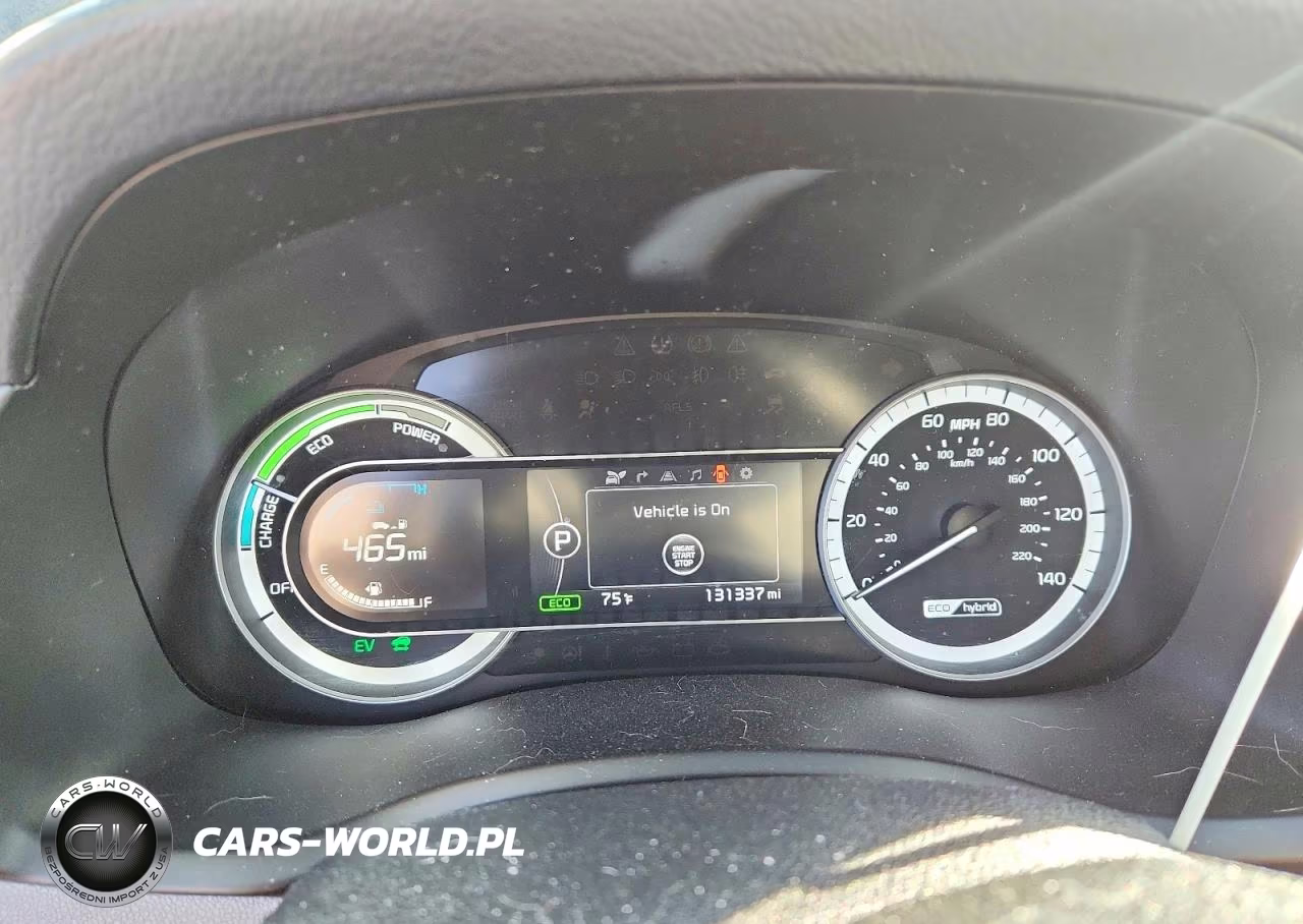 2019 Kia Niro Touring VIN:KNDCE3LC8K5215878 - 9