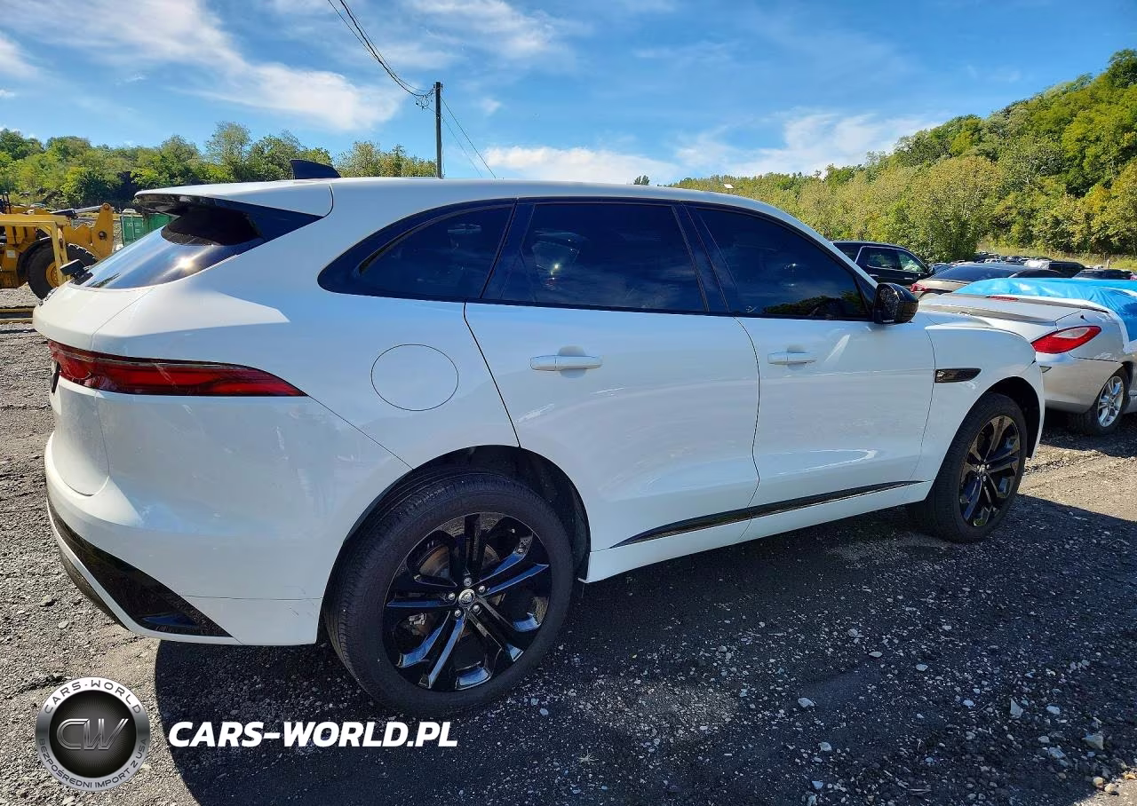 2025 Jaguar F-Pace R-Dynamic S VIN:SADCT2EX8SA750950 - 3