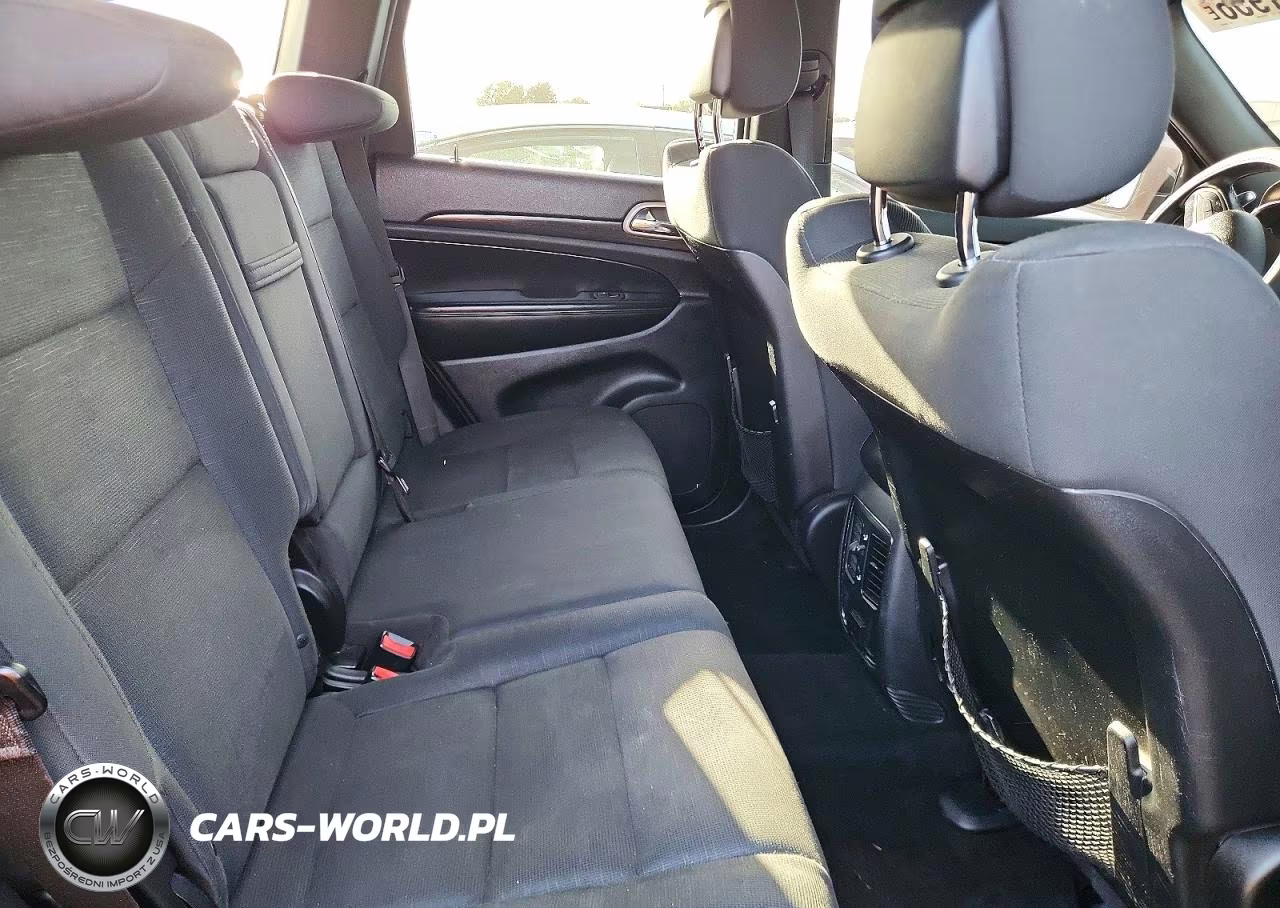 2014 Jeep Grand Cherokee Laredo VIN:1C4RJFAG9EC354933 - 10