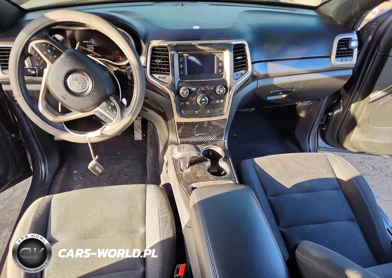 2014 Jeep Grand Cherokee Laredo VIN:1C4RJFAG9EC354933 - 8