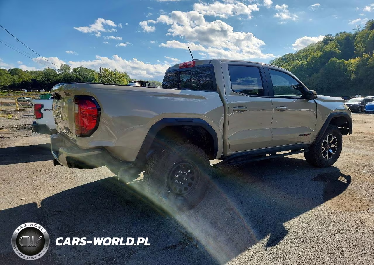 2024 GMC Canyon At4X VIN:1GTP6EEK3R1129197 - 3