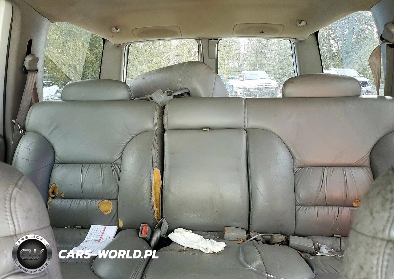 1996 Chevrolet Tahoe K1500 VIN:1GNEK13R2TJ385678 - 10