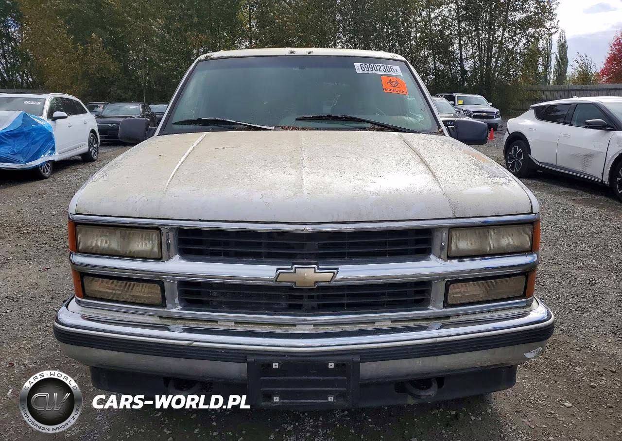 1996 Chevrolet Tahoe K1500 VIN:1GNEK13R2TJ385678 - 5