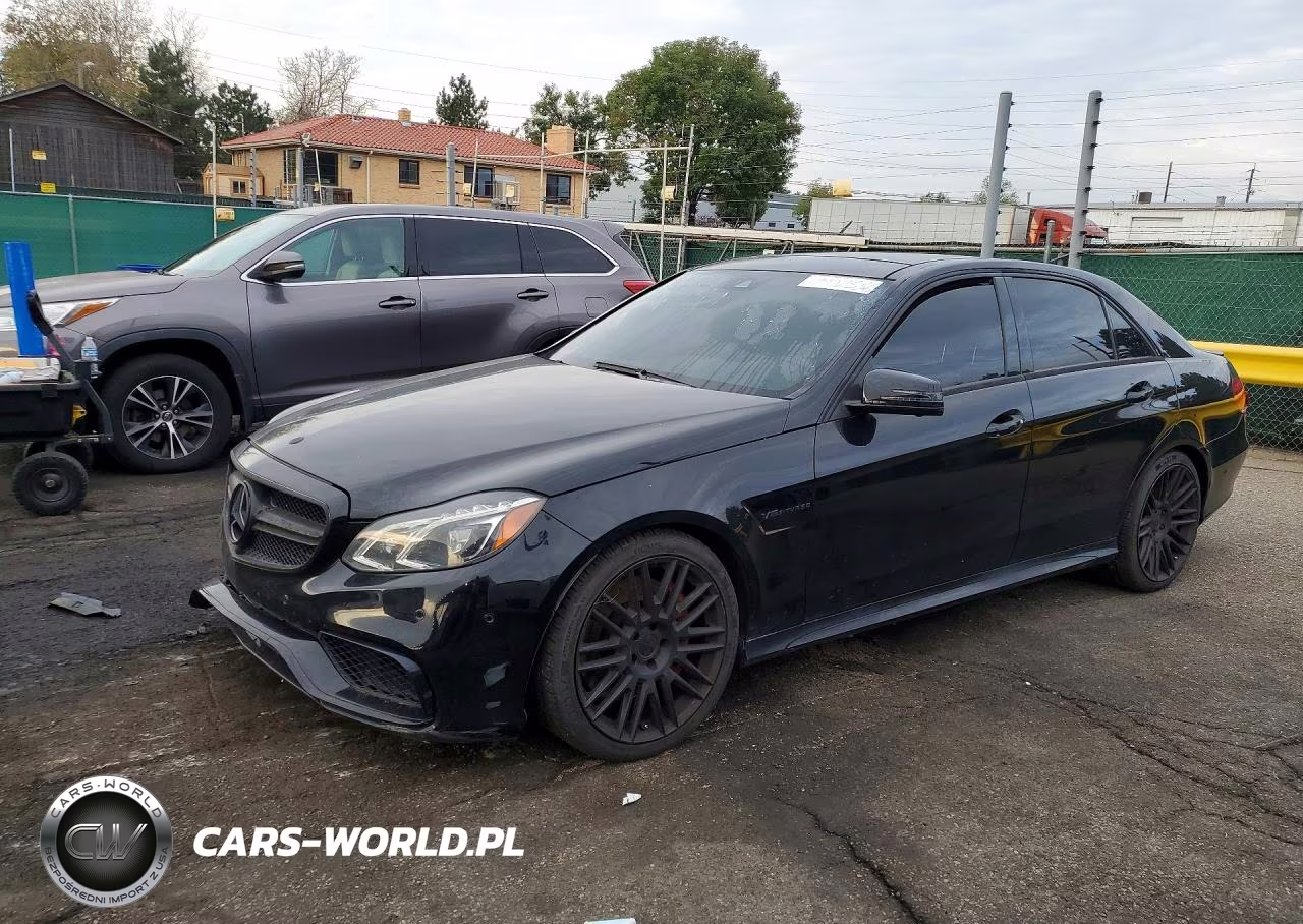2014 Mercedes-Benz E 63 Amg-S – zdjęcie 1 z 12