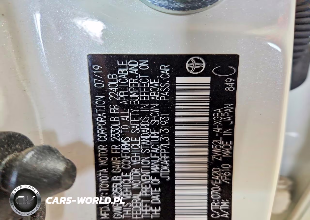 2020 Toyota Prius Prime Xle VIN:JTDKARFP7L3131931 - 13