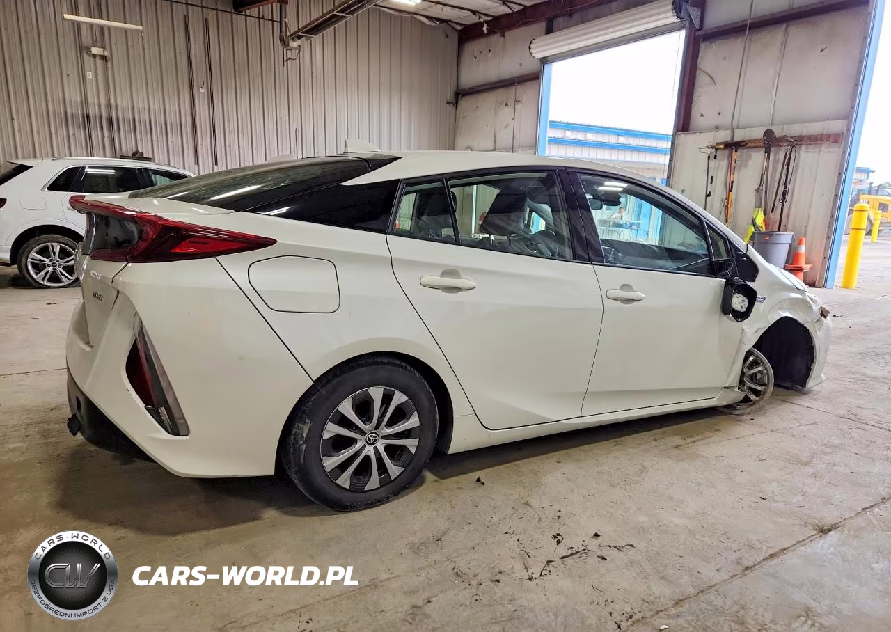 2020 Toyota Prius Prime Xle VIN:JTDKARFP7L3131931 - 3