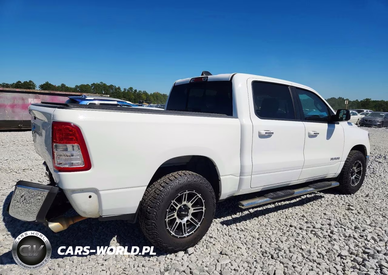 2019 Ram 1500 Big Horn-Lone Star VIN:1C6RREFT7KN836056 - 3