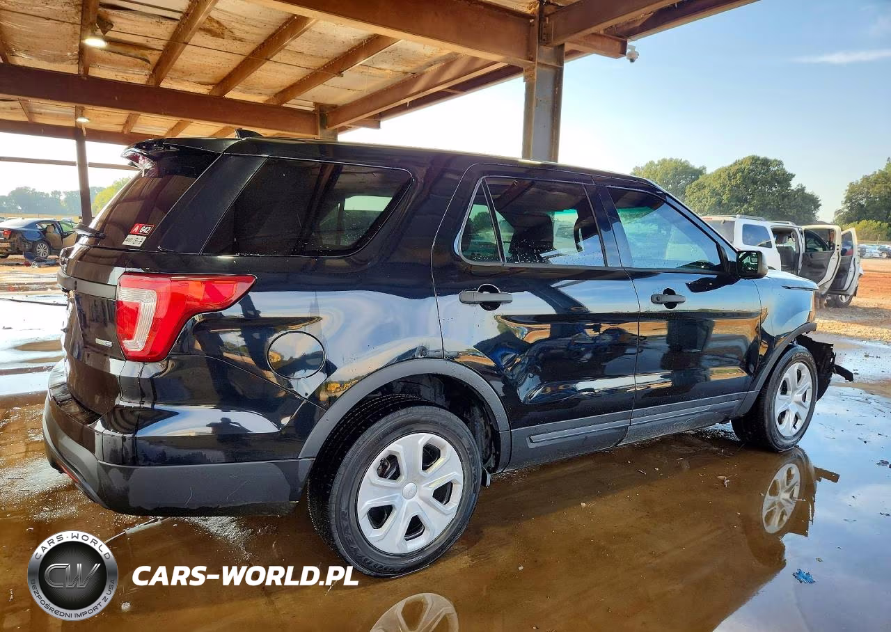 2017 Ford Explorer Police Interceptor VIN:1FM5K8AR7HGE25774 - 3